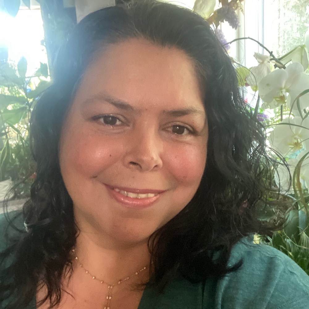Meet your Posher, Yazmin